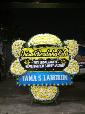 Papan Bunga Duka di Labuh Baru Barat